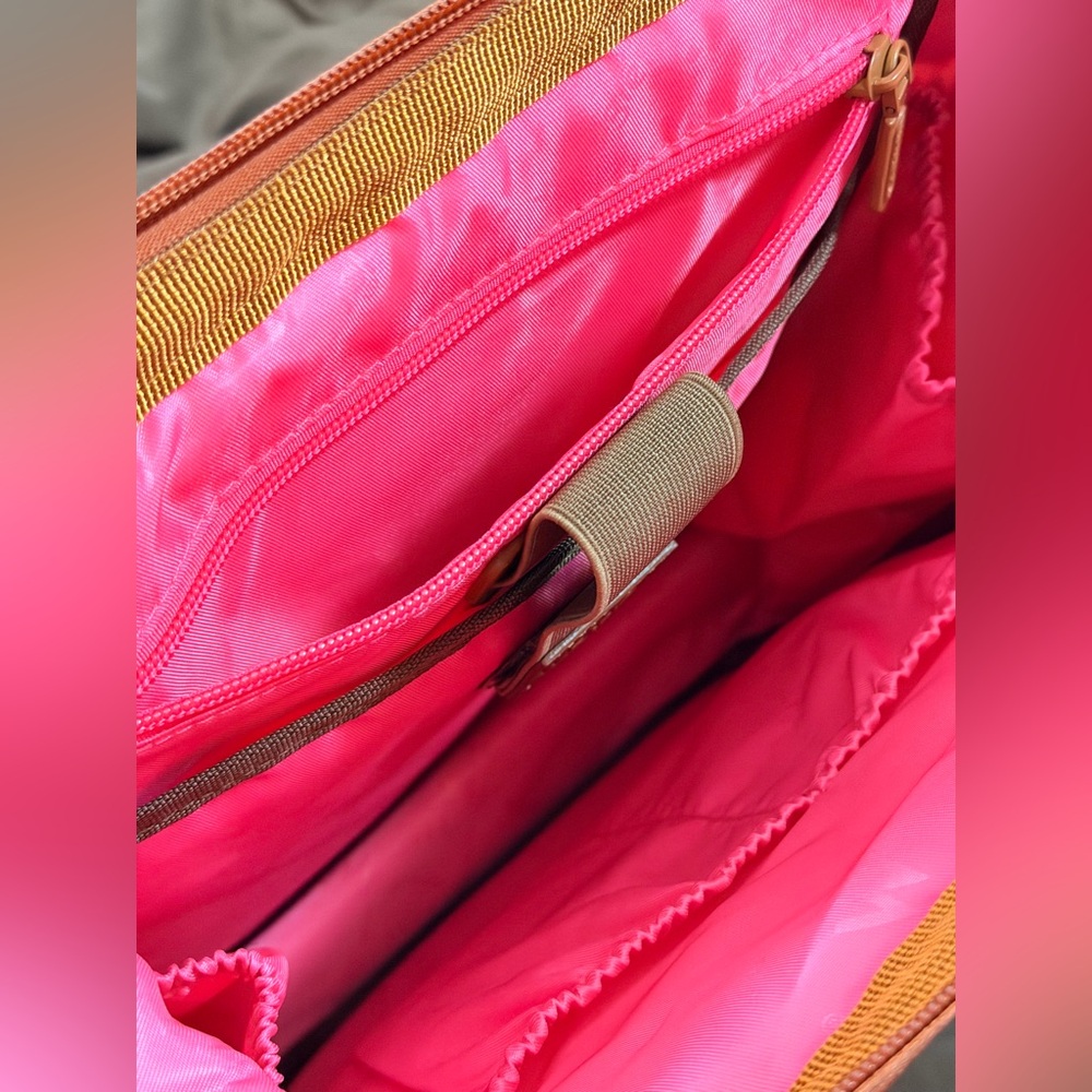 Wrangler Chevron Patterned Women's Backpack - image 13